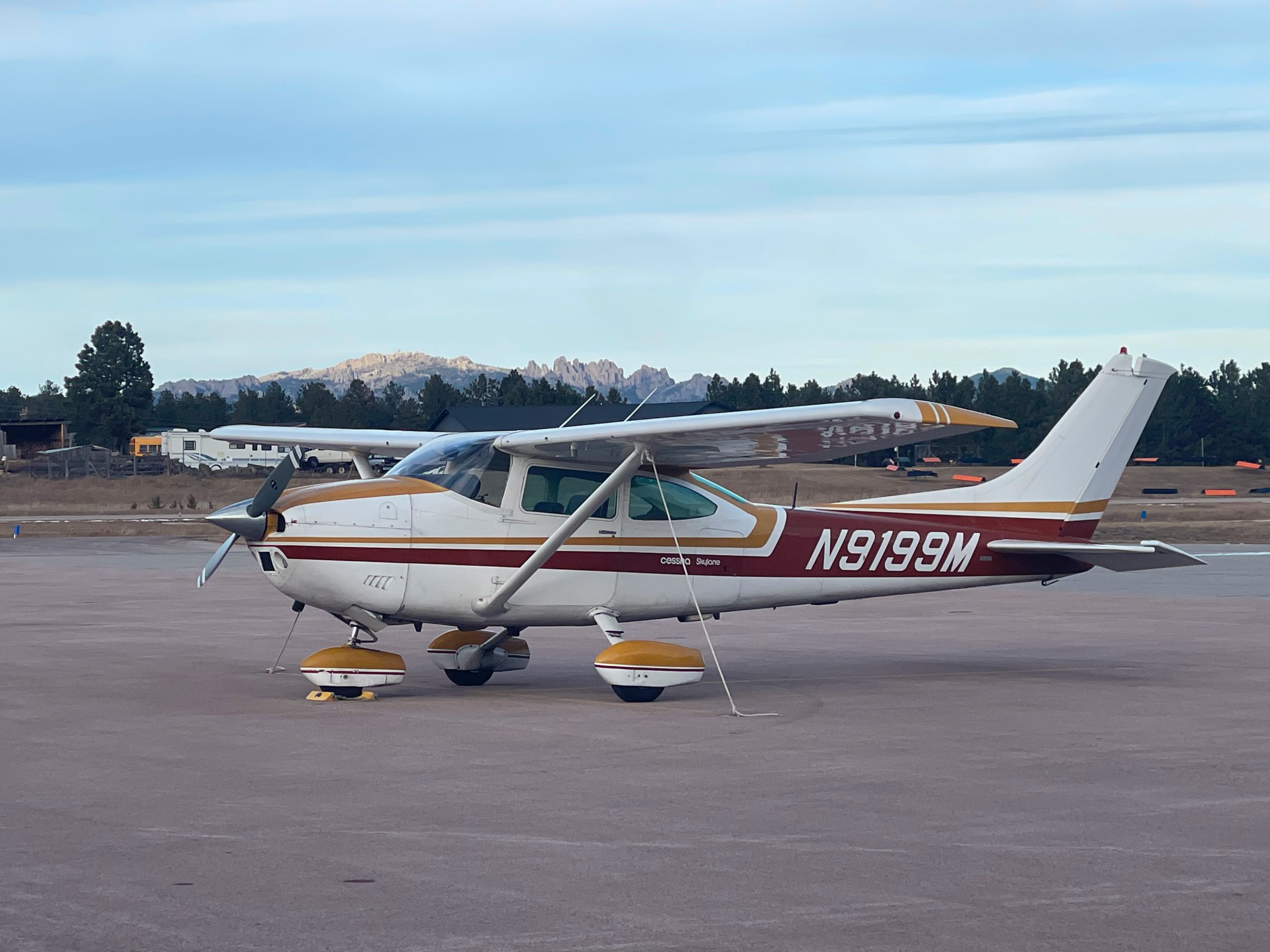 1976 Cessna Skylane 182P